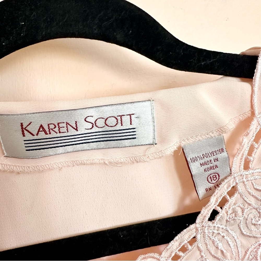 Pink Karen Scott button up - Picture 3 of 4